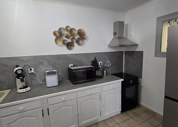 Apartamento L'ecrin Des Halles 81 M2 Center 8 Beds Alès